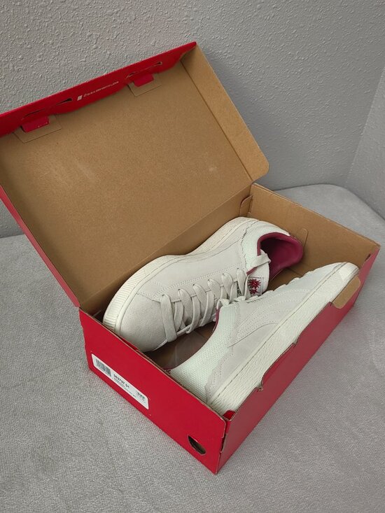 Size 11.5 - PUMA Suede  Chill Lace Up  Mens Off White Sneakers Shoes 383737-01